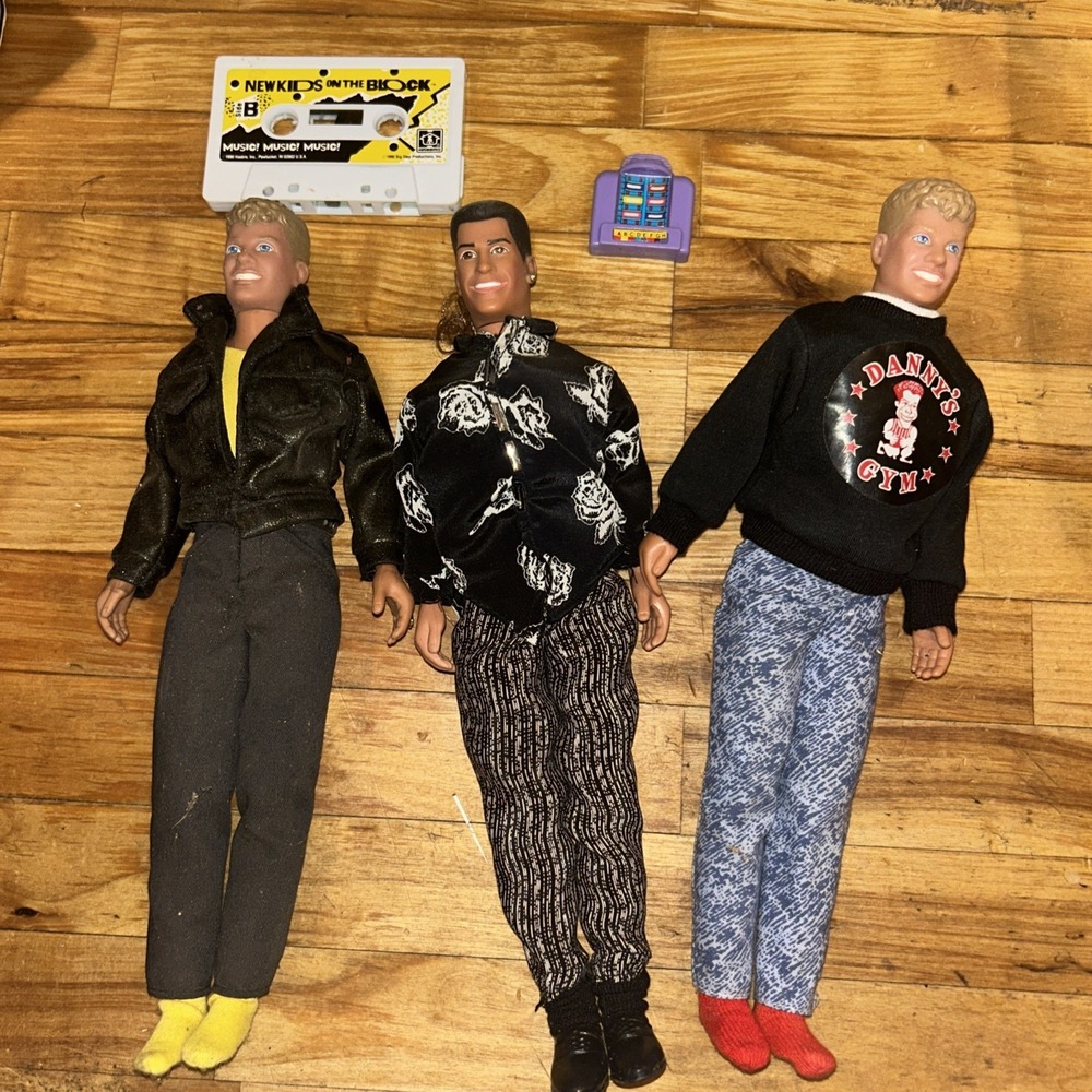 1990 Hasbro New Kids on the Block Hangin' Loose NKOTB Dolls Street Clothes D3